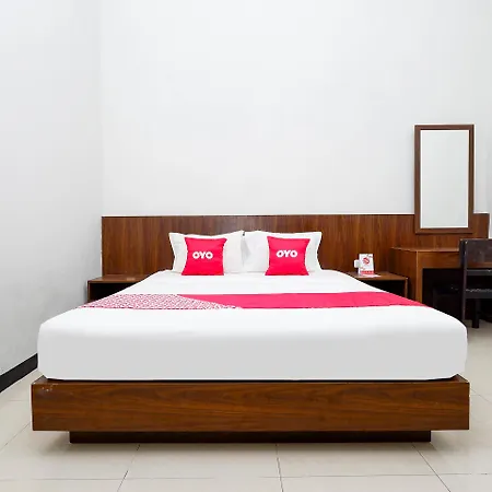 OYO 2436 Hotel Kencana Tegal  Bagian luar foto