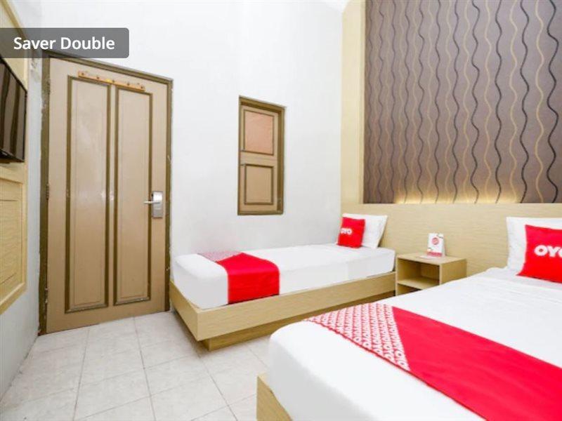 Super Oyo 2436 Kencana Hotel Tegal (Central Java)
